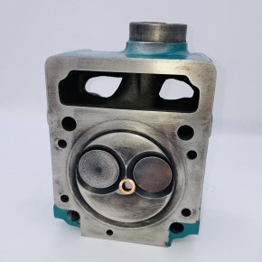 Volvo Penta ZYLINDERKOPF gebraucht  [833824G]
